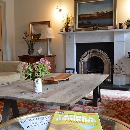 Royal Mile Elegance - Space & Luxury Apartment Единбург Екстериор снимка