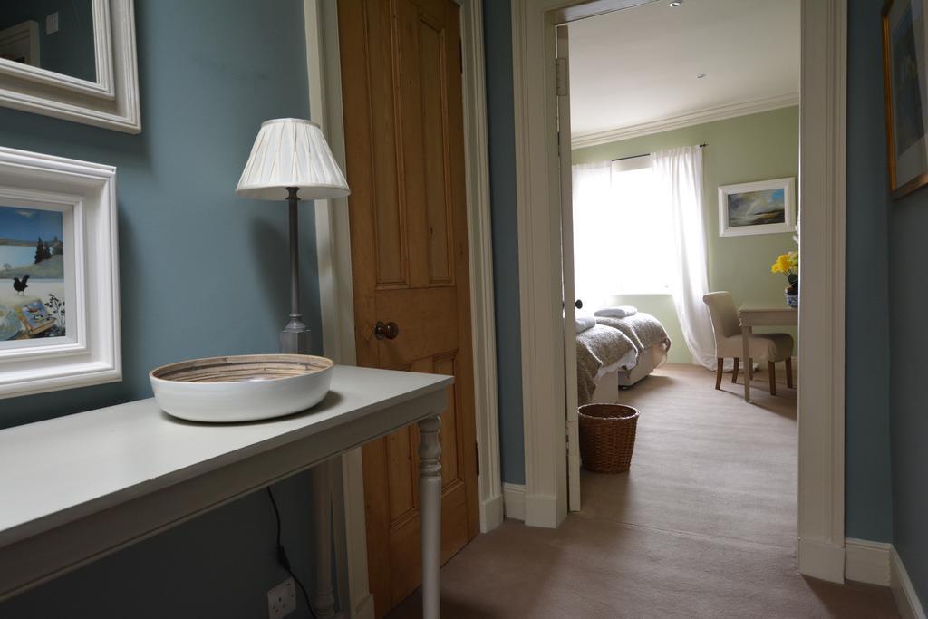 Royal Mile Elegance - Space & Luxury Apartment Единбург Екстериор снимка